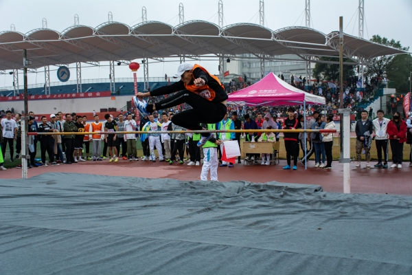 84423e2697464e2593ecd16a39cfb93e.jpg 3044am永利集团官网