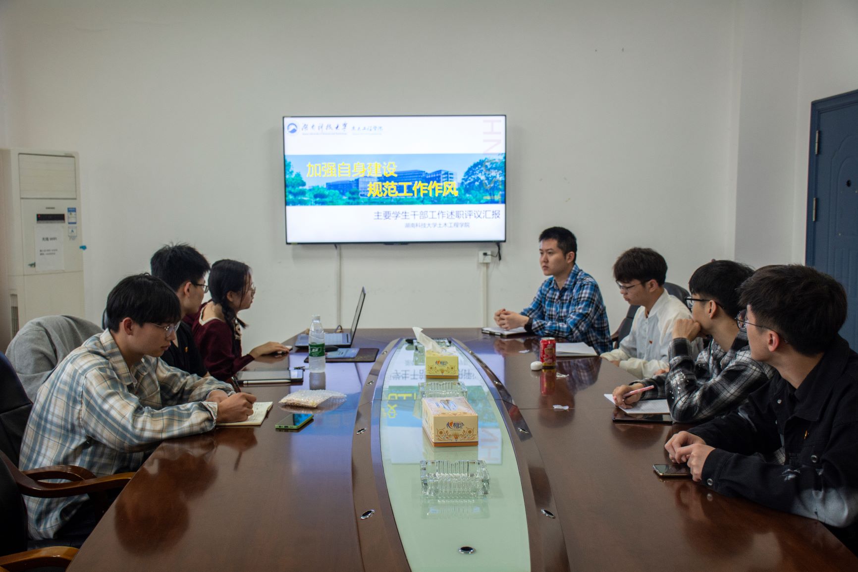 f1d26b8a25b046ce80d4b1f7dbd981bf.jpg 3044am永利集团官网